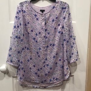 Talbots lavender 3/4 sleeve popover blouse, lined bodice, purple flowers L